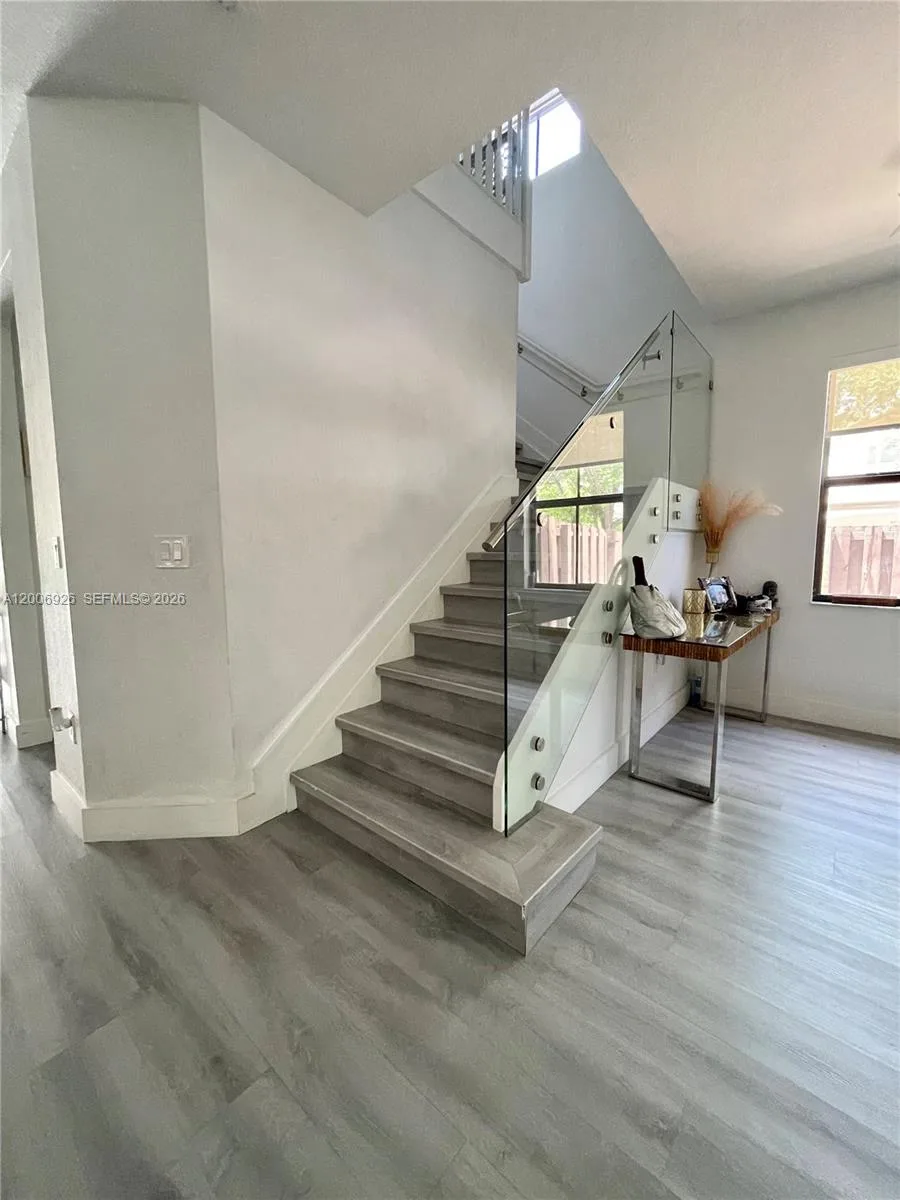 10086 NW 89th Ter, Doral, FL 33178 photo 9