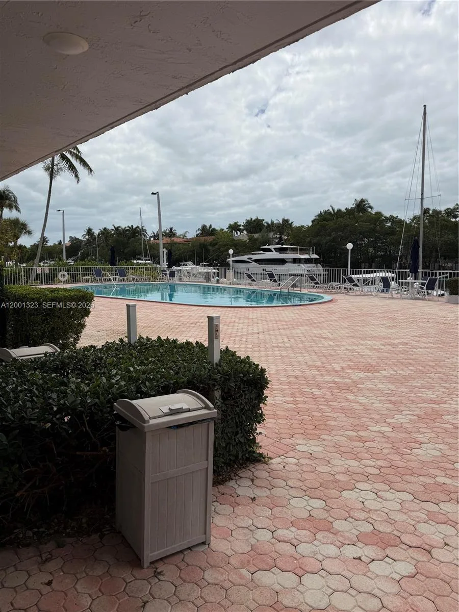 100 Edgewater Dr # 127, Coral Gables, FL 33133 photo 2