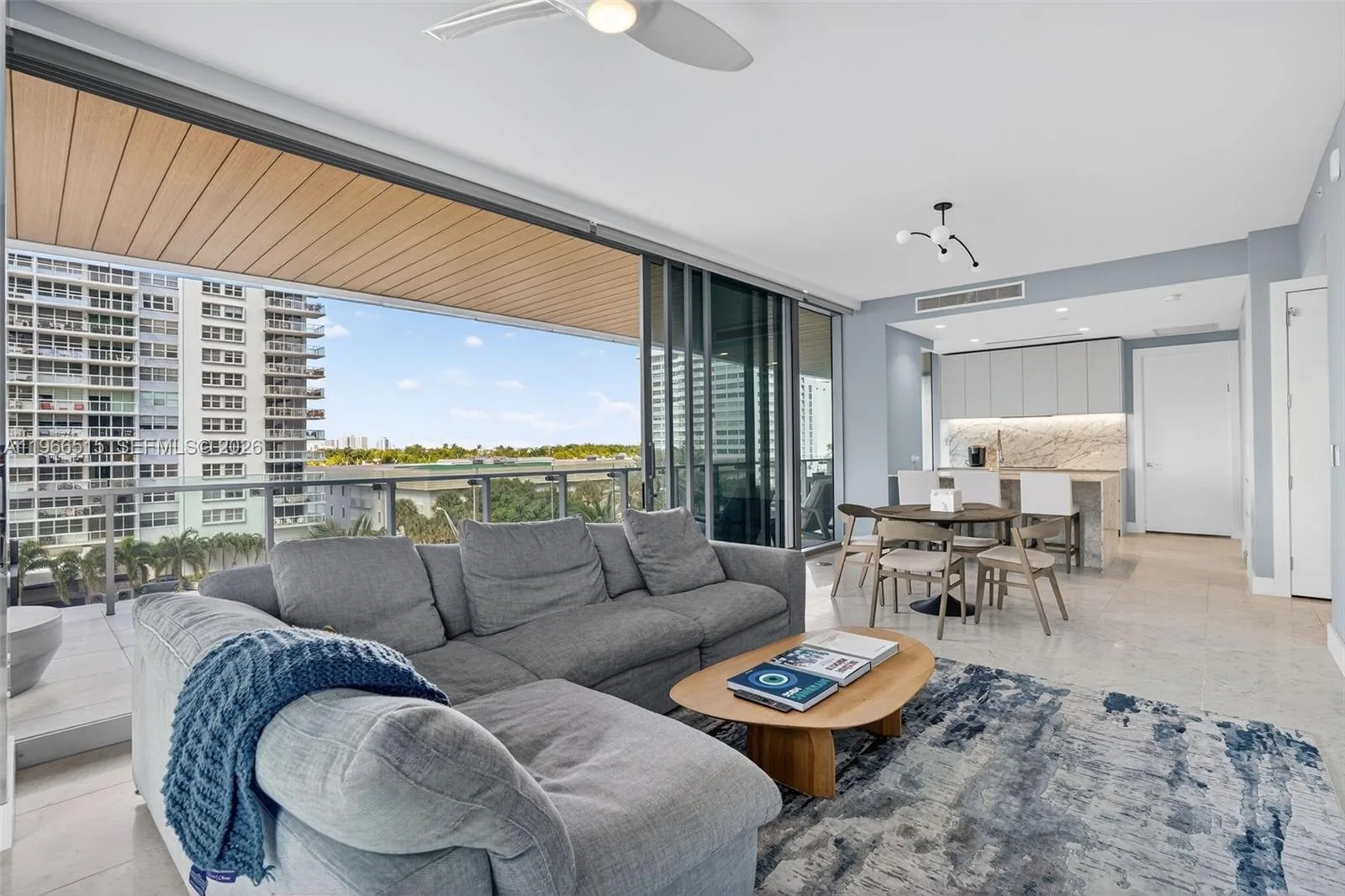 5775 Collins Ave # 506, Miami Beach, FL 33140 photo 2