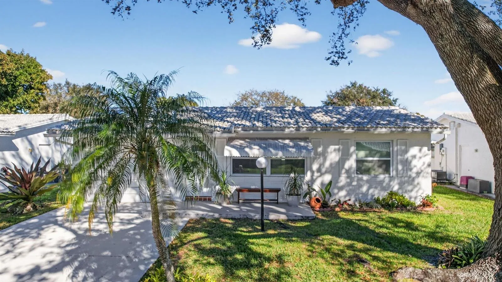 8845 NW 14th Street, Plantation, FL 33322