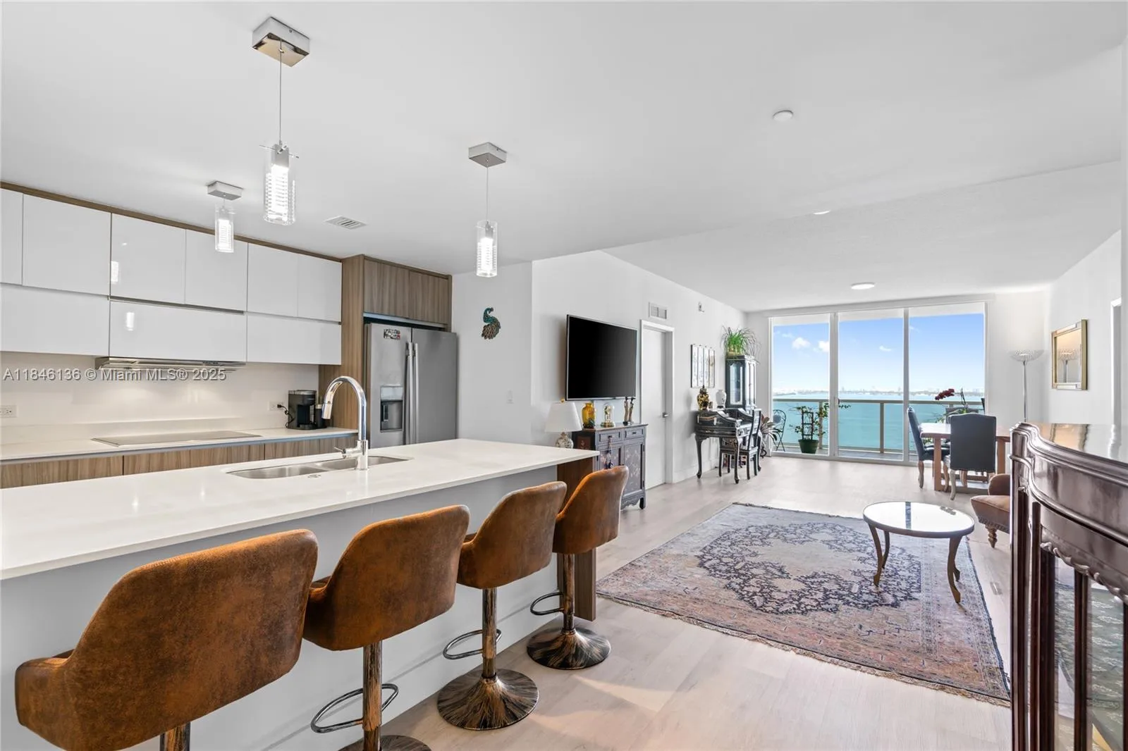 600 NE 27th St # 1803, Miami, FL 33137 photo 2