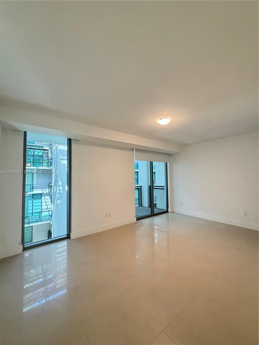 6000 Collins Ave # 313, Miami Beach, FL 33140 photo 5
