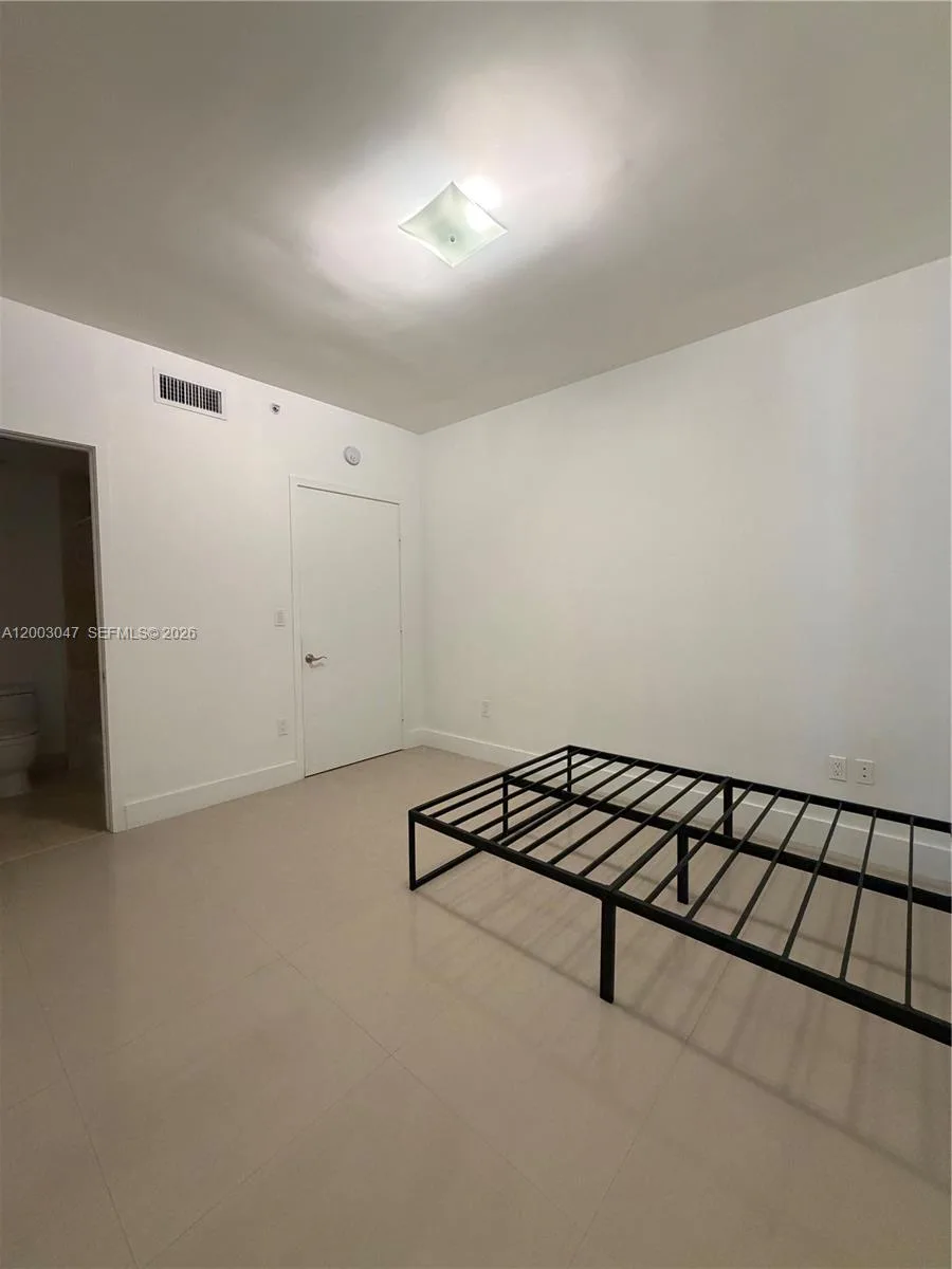 6000 Collins Ave # 313, Miami Beach, FL 33140 photo 7