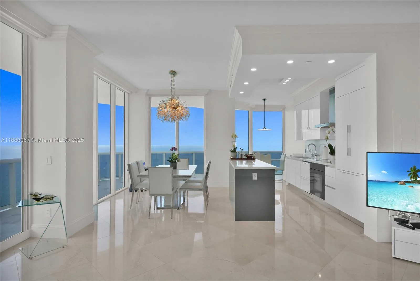 4779 Collins Ave # PH4301, Miami Beach, FL 33140 photo 10