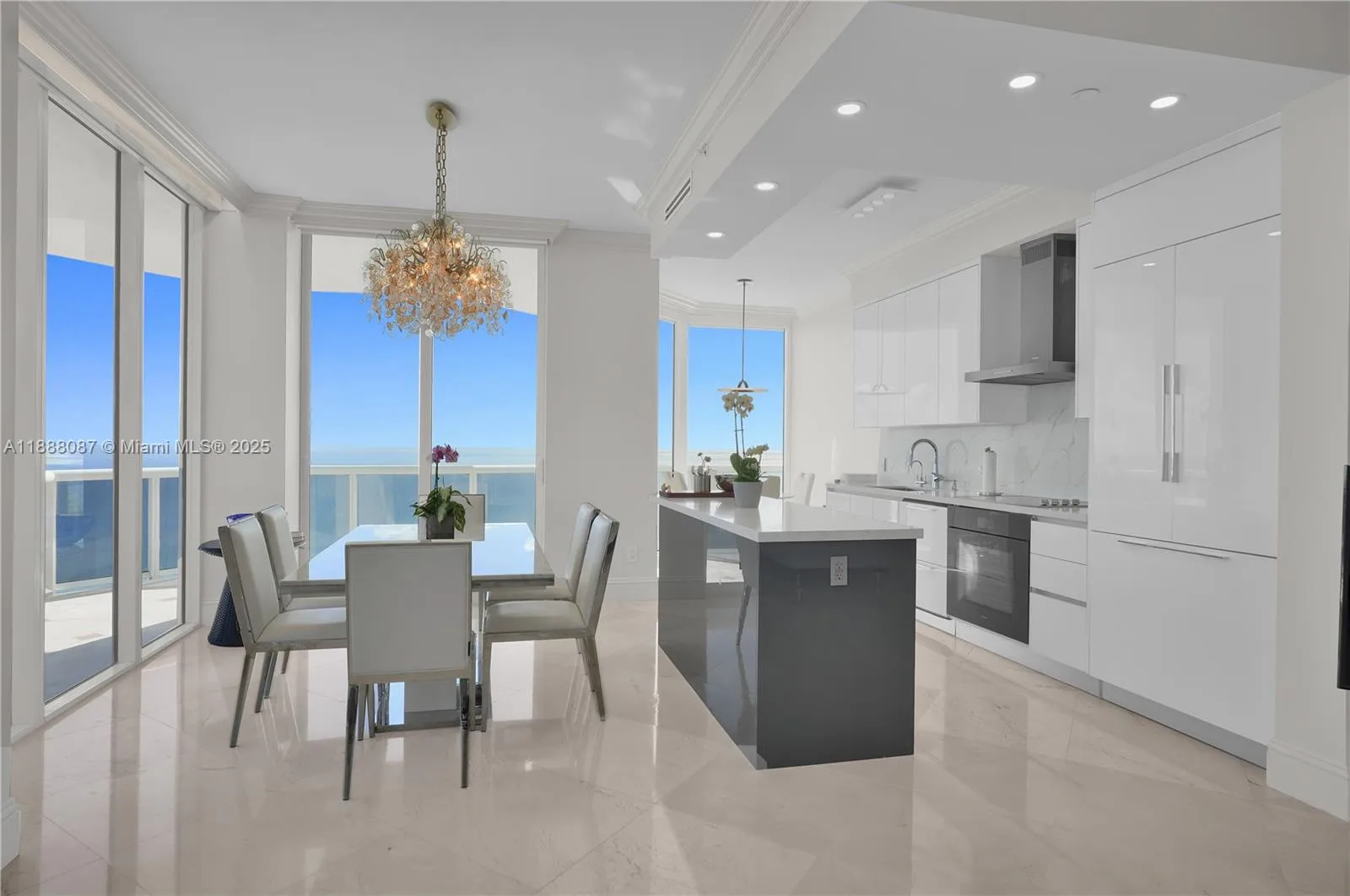 4779 Collins Ave # PH4301, Miami Beach, FL 33140 photo 7