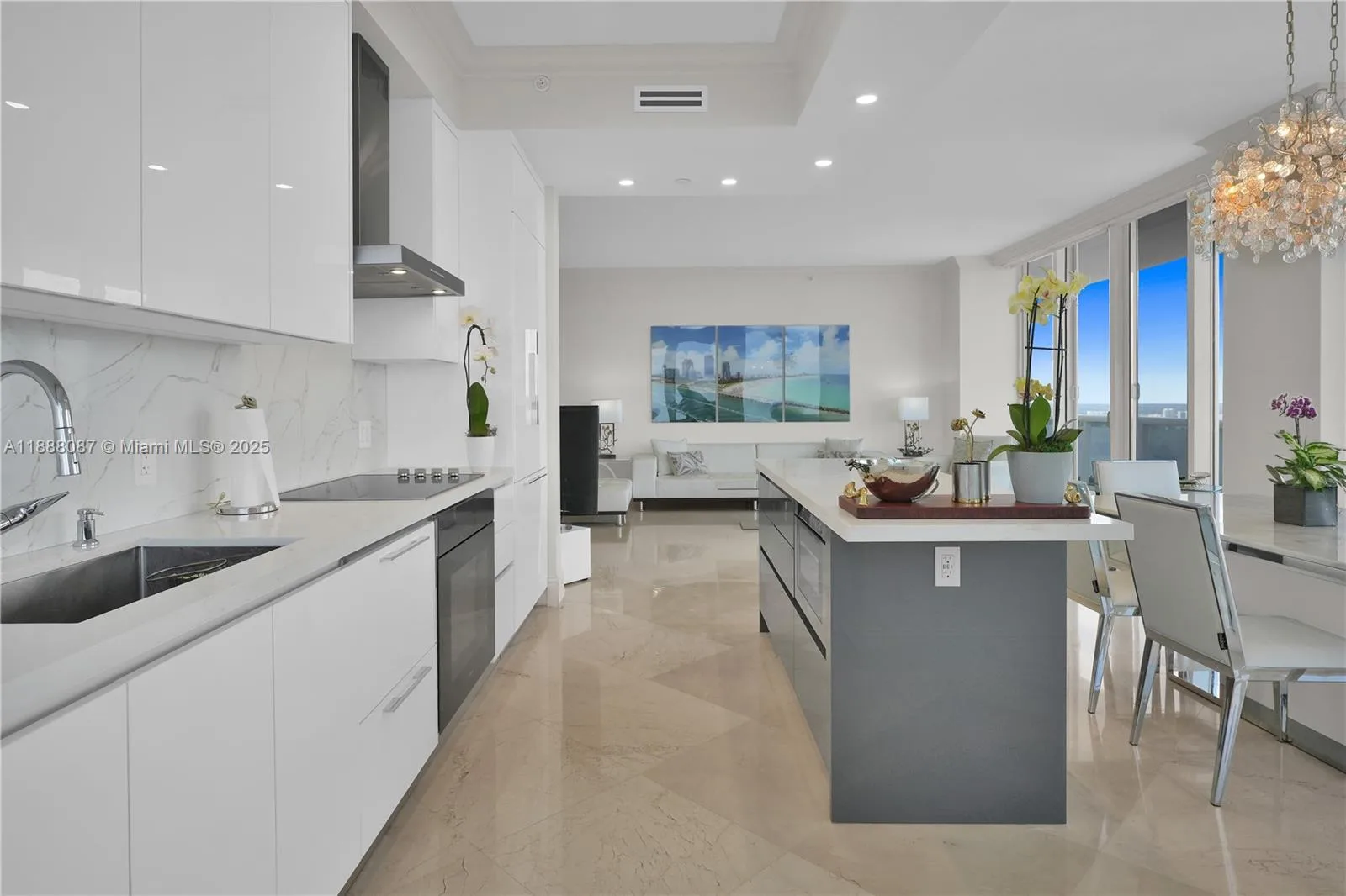 4779 Collins Ave # PH4301, Miami Beach, FL 33140 photo 9
