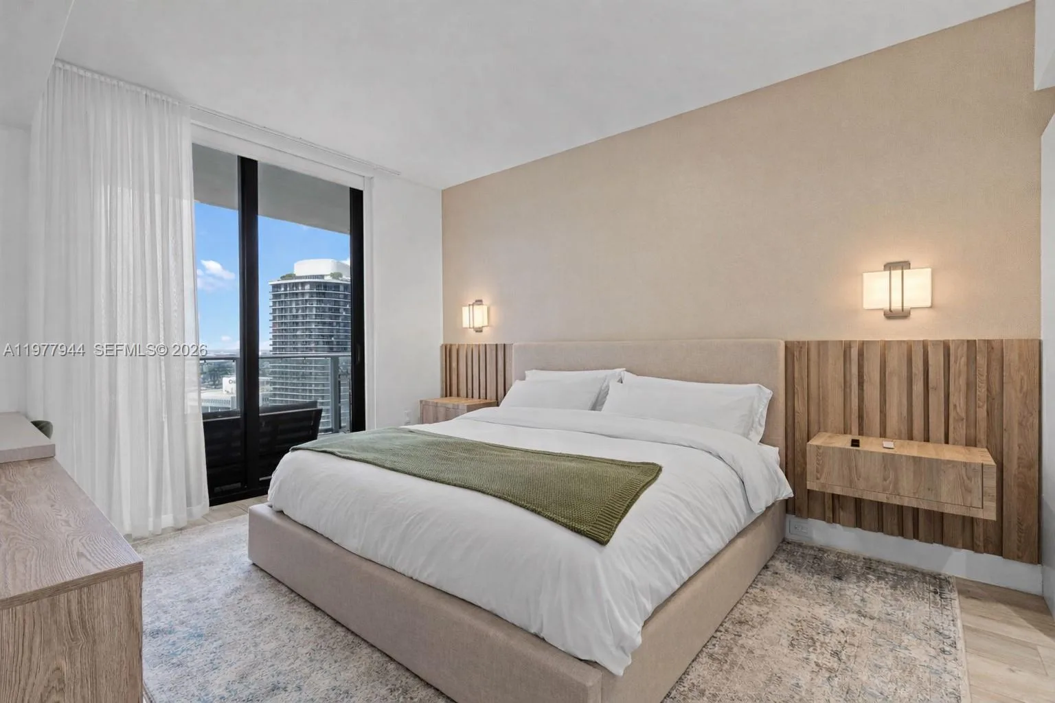1010 Brickell Ave # 4009, Miami, FL 33131 photo 11