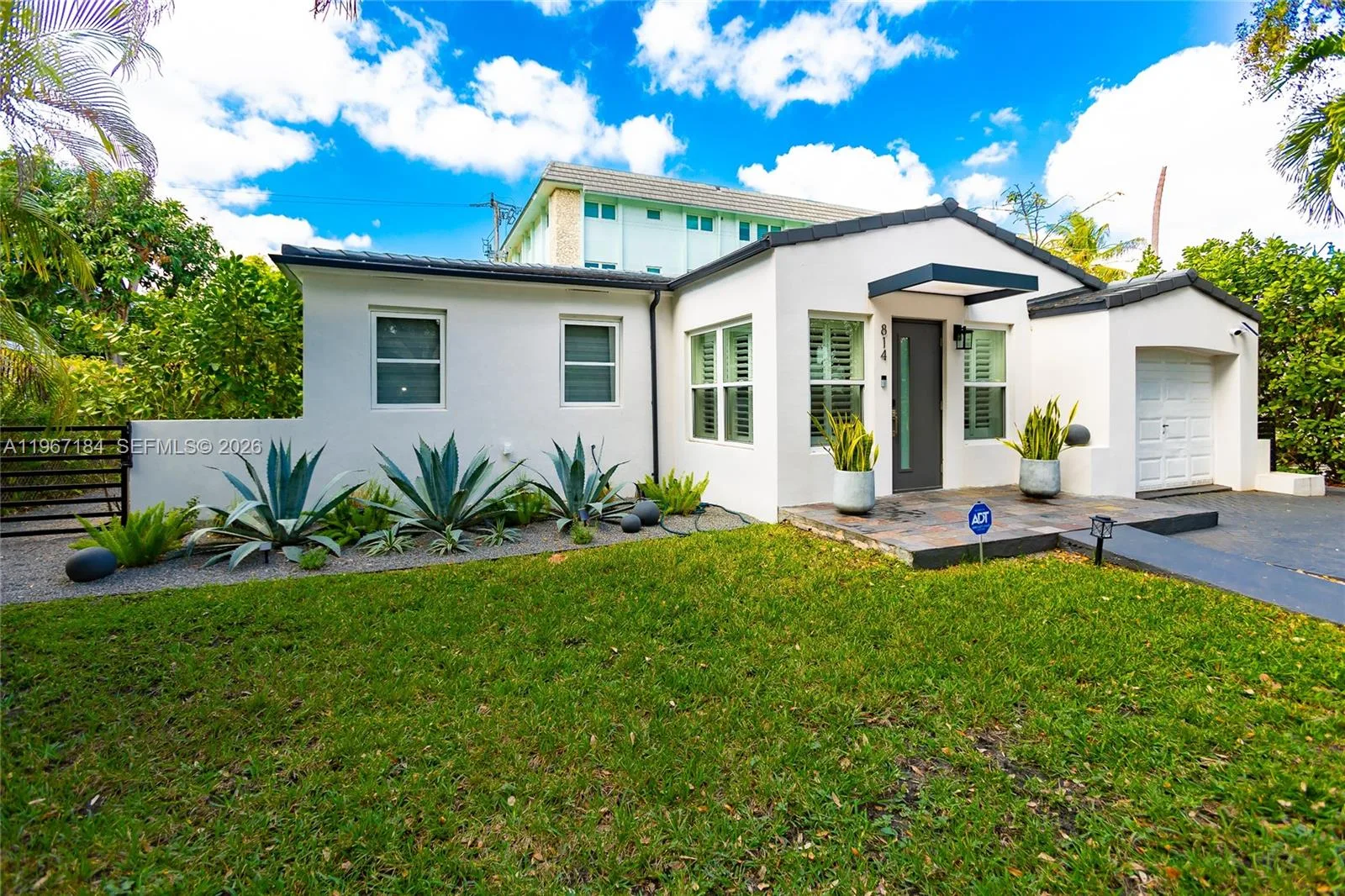 814 Monterey St, Coral Gables, FL 33134 photo 6