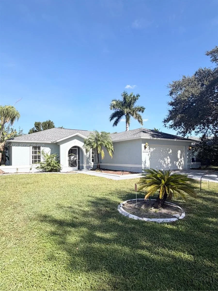 15561 Spring Line Ln, Fort Myers, FL 33905