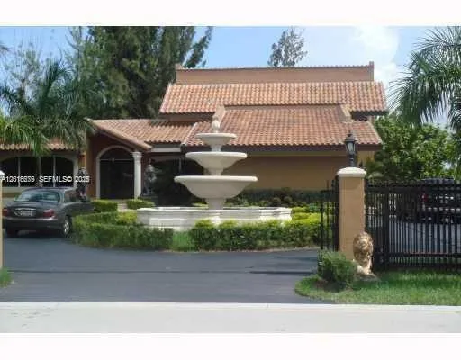 12425 SW 43rd St, Miami, FL 33175 photo 12