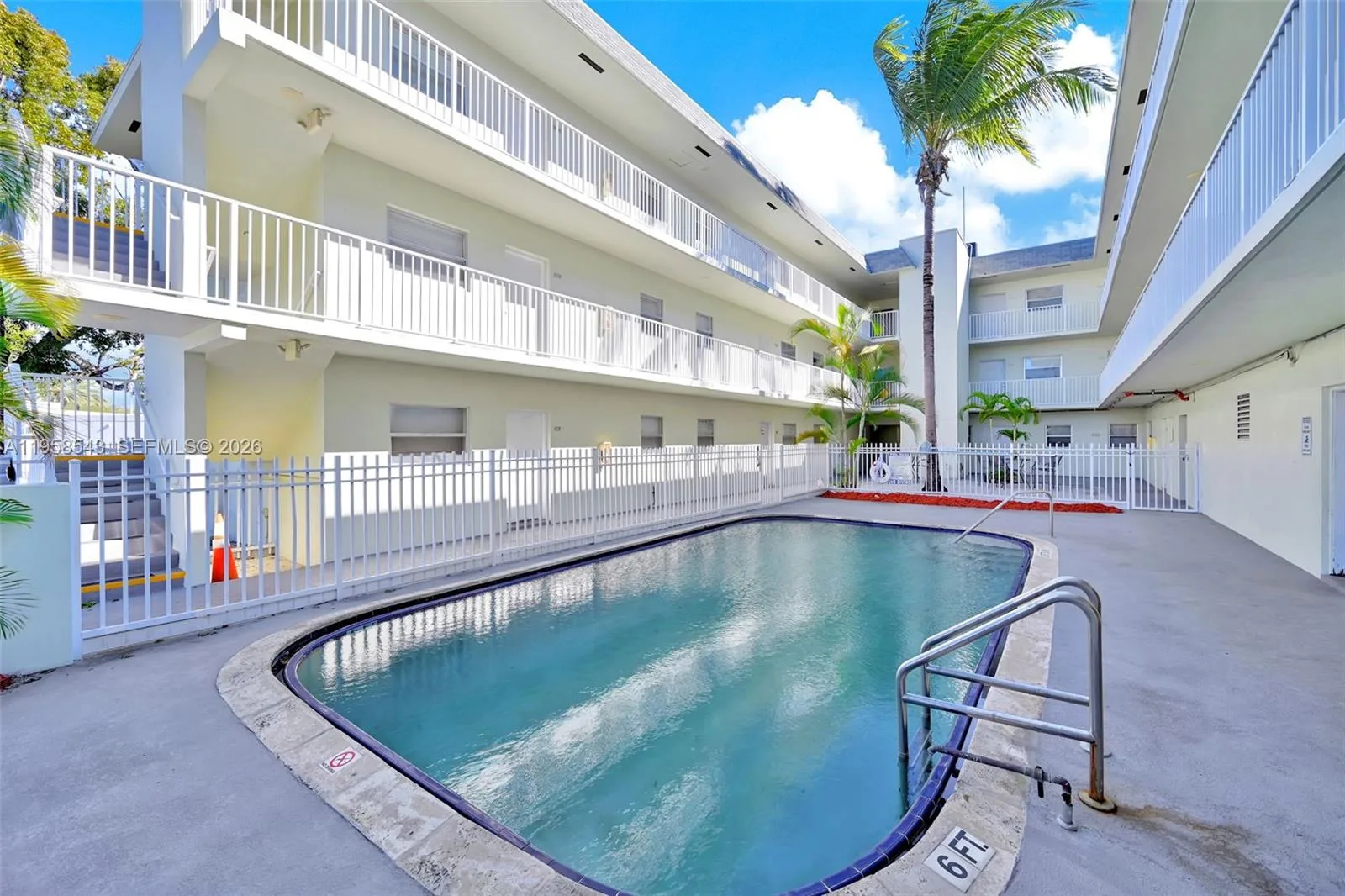 12890 NE 8th Ave # 208, North Miami, FL 33161 photo 5