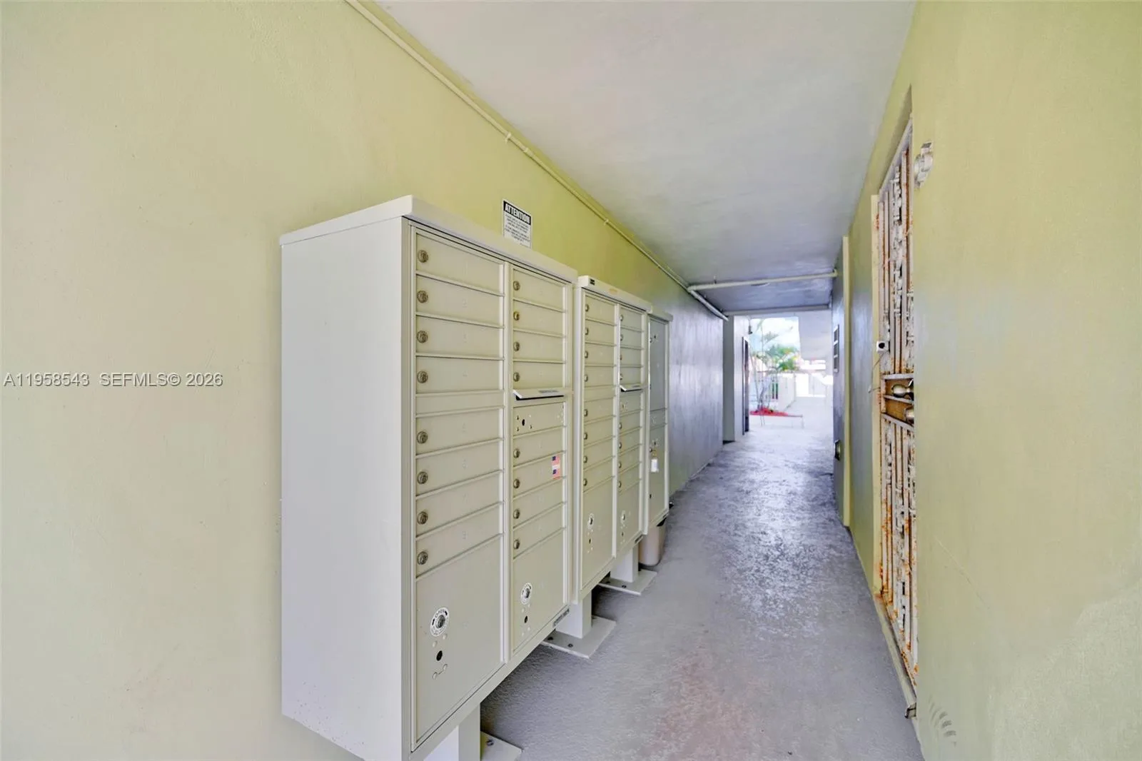 12890 NE 8th Ave # 208, North Miami, FL 33161 photo 6