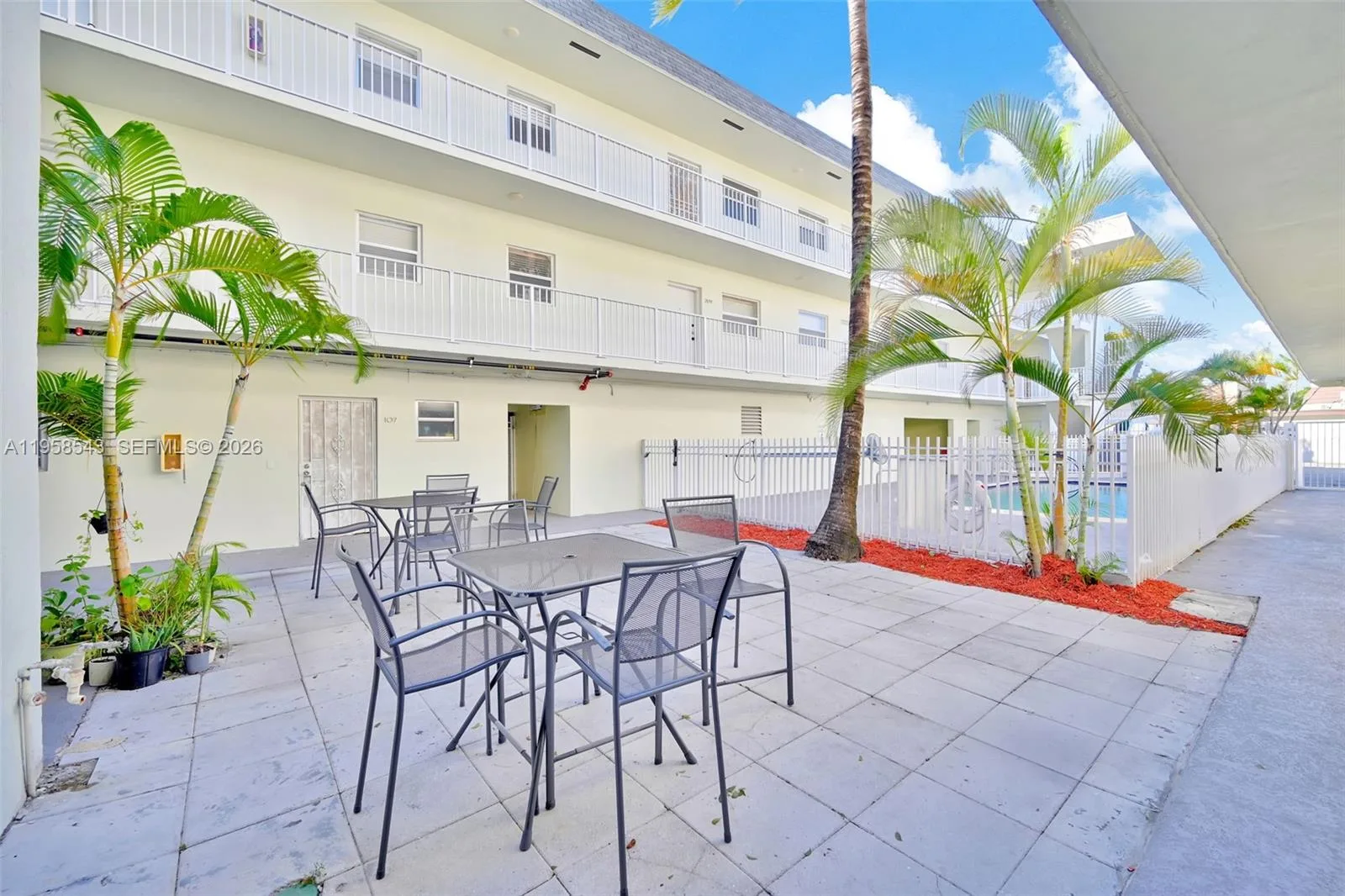 12890 NE 8th Ave # 208, North Miami, FL 33161 photo 8