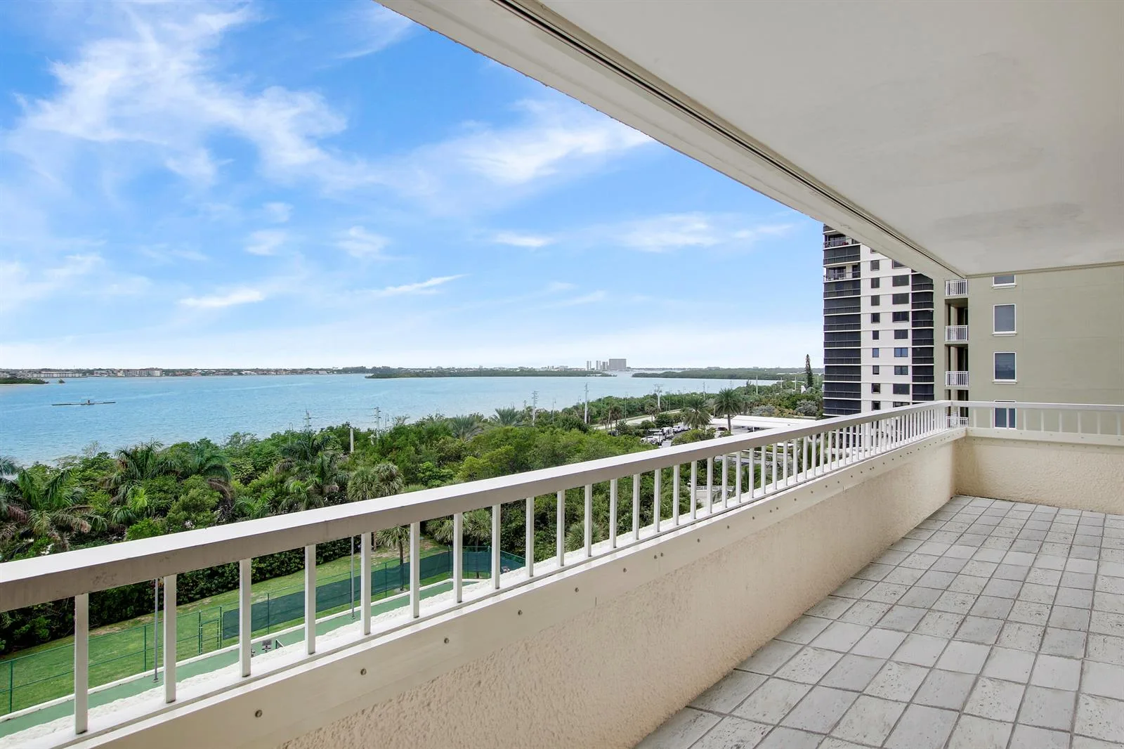 5280 N Ocean Drive # 4d, Singer Island, FL 33404 photo 9