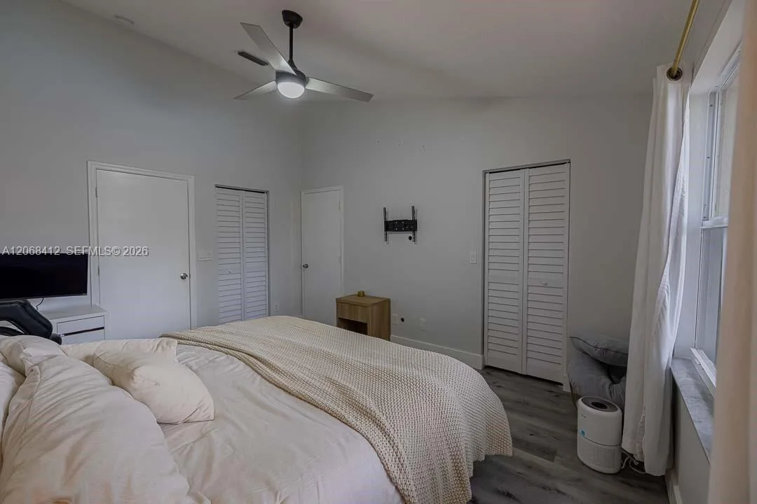 12171 SW 4th St, Pembroke Pines, FL 33025 photo 10