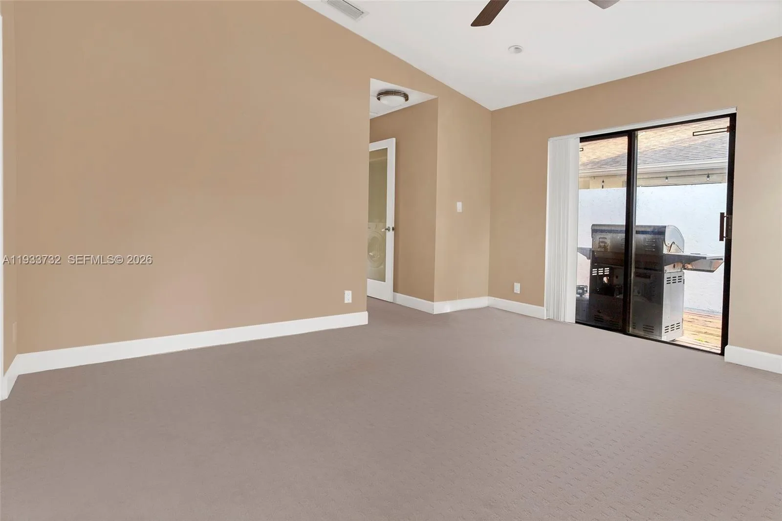 3074 S Oakland Forest Dr # 702, Oakland Park, FL 33309 photo 10