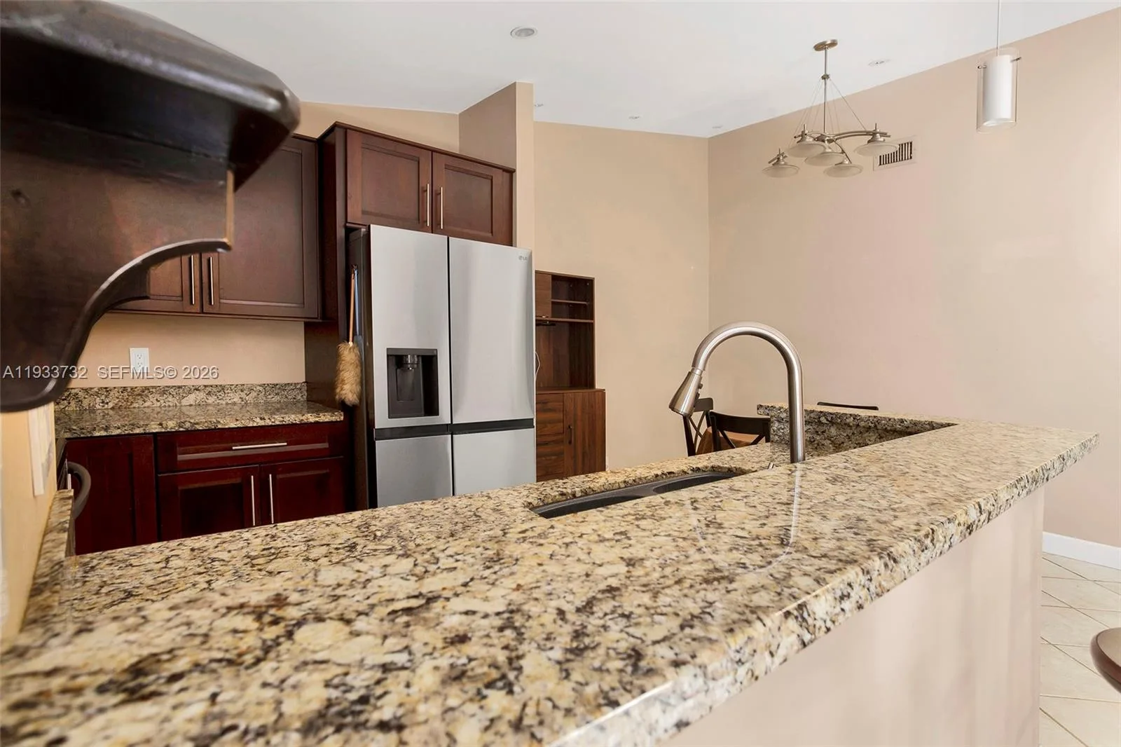 3074 S Oakland Forest Dr # 702, Oakland Park, FL 33309 photo 5
