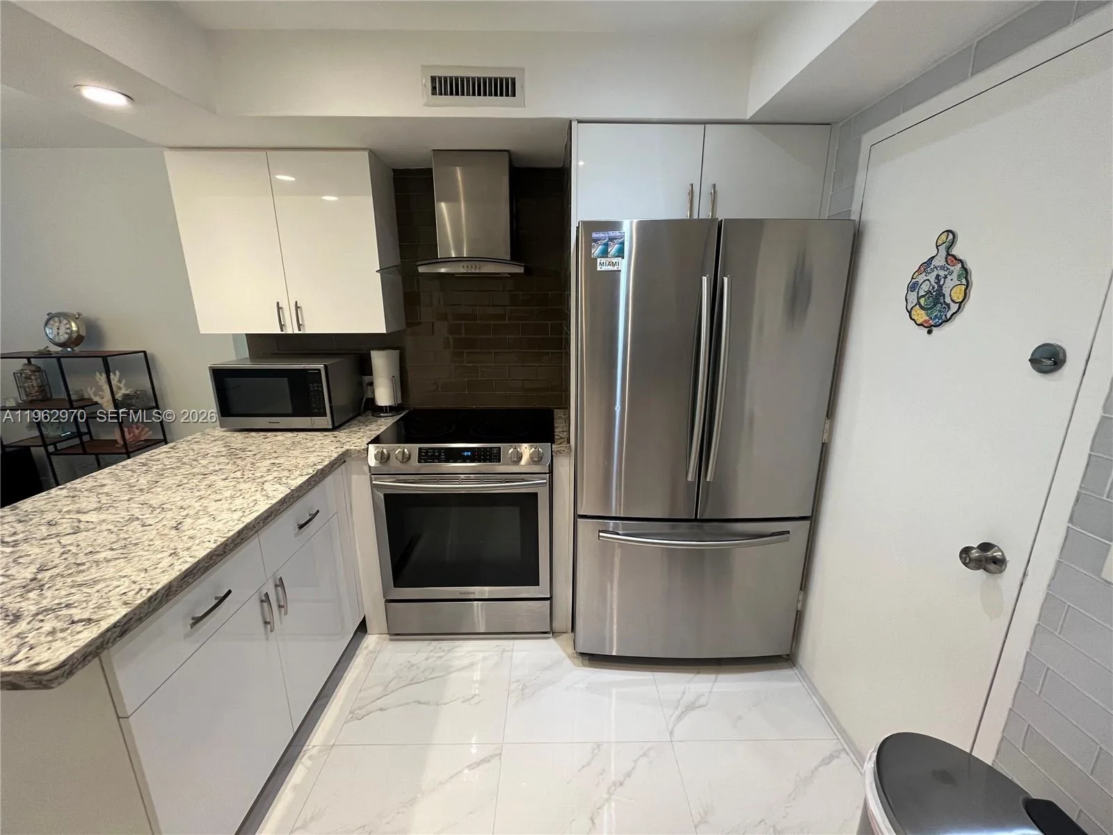 3505 S Ocean Dr # 1510, Hollywood, FL 33019