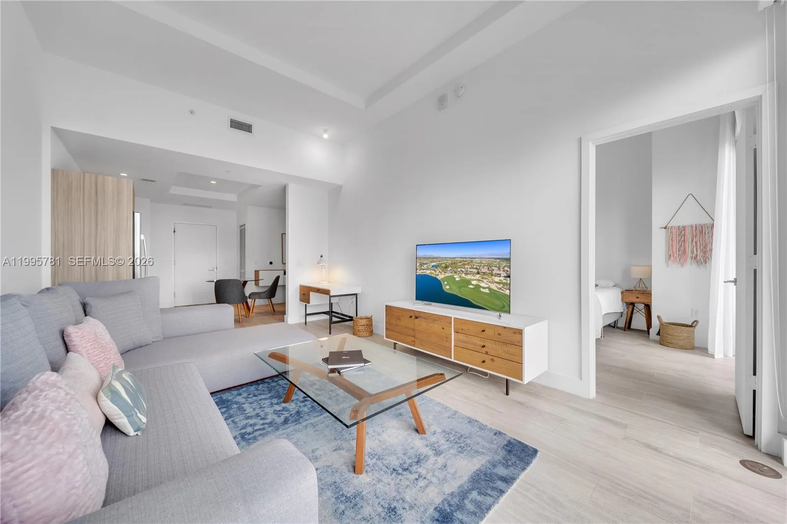 121 NE 34th St # L606, Miami, FL 33137 photo 6
