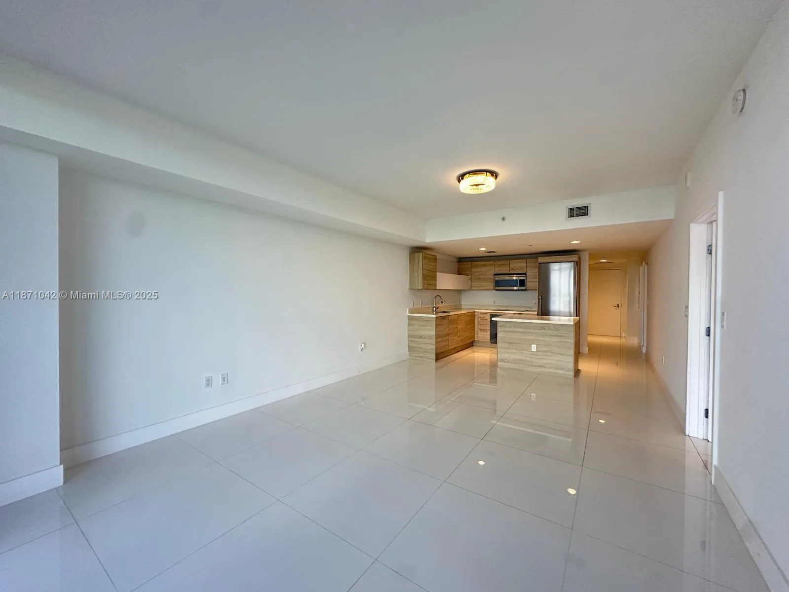 16385 Biscayne Blvd # 1702, North Miami Beach, FL 33160 photo 9