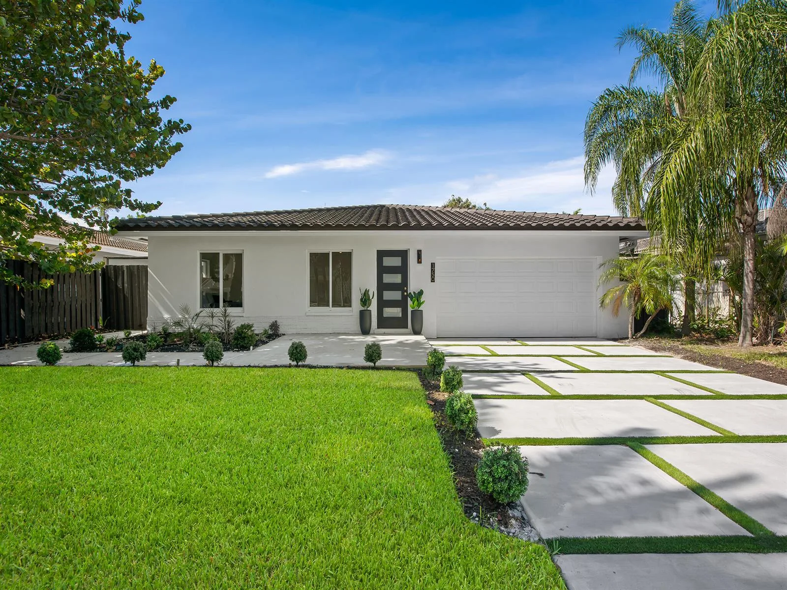 1750 NE 49th Street, Fort Lauderdale, FL 33334