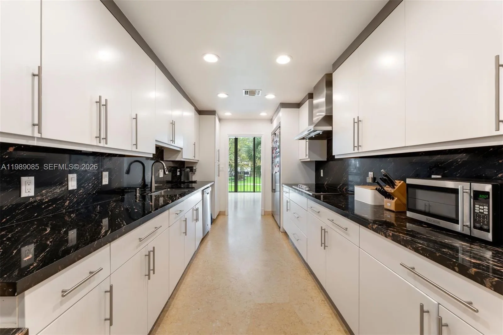 1566 NE Quayside Ter # D14, Miami, FL 33138 photo 8