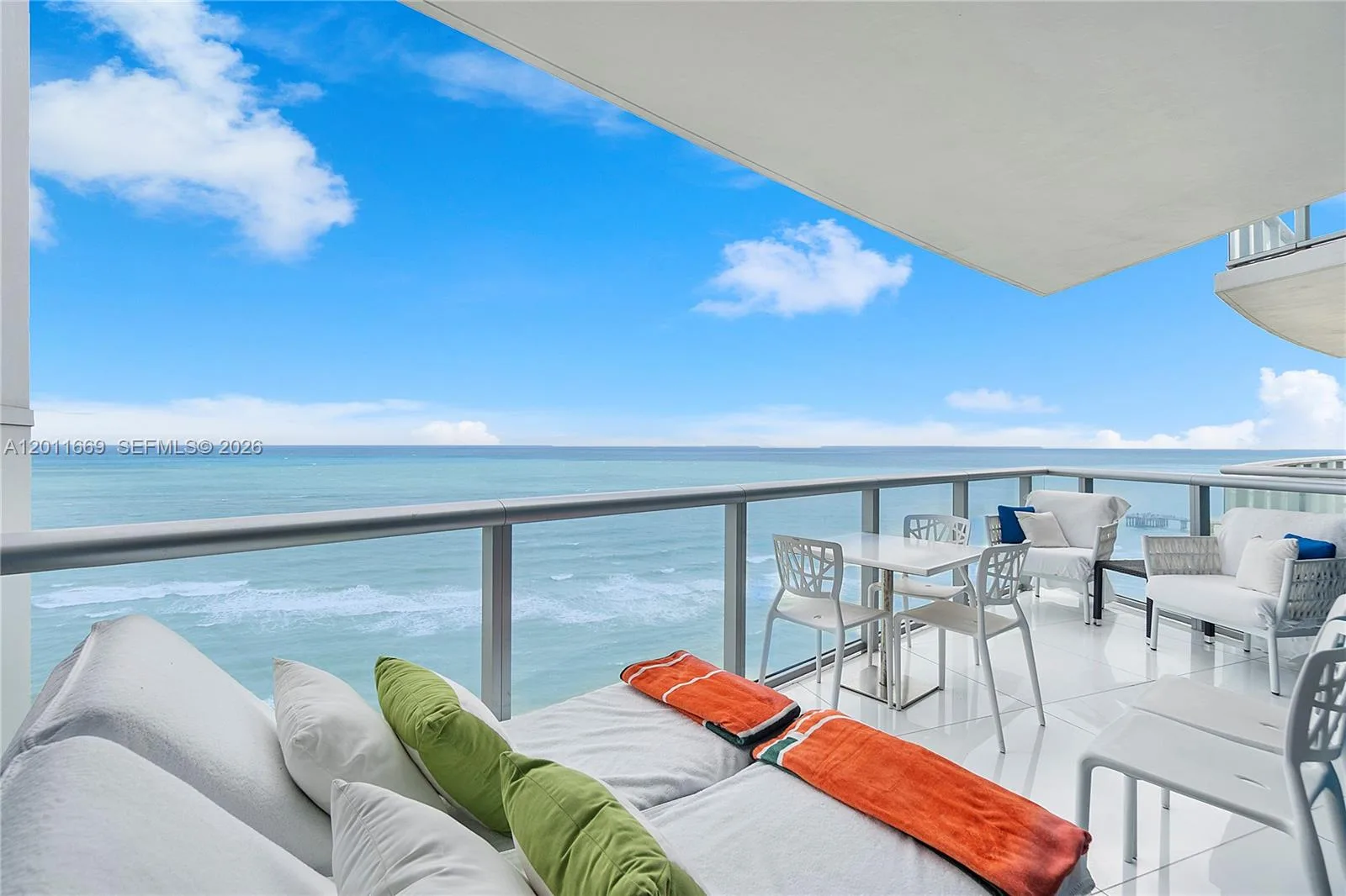 17001 Collins Ave # 1703, Sunny Isles Beach, FL 33160