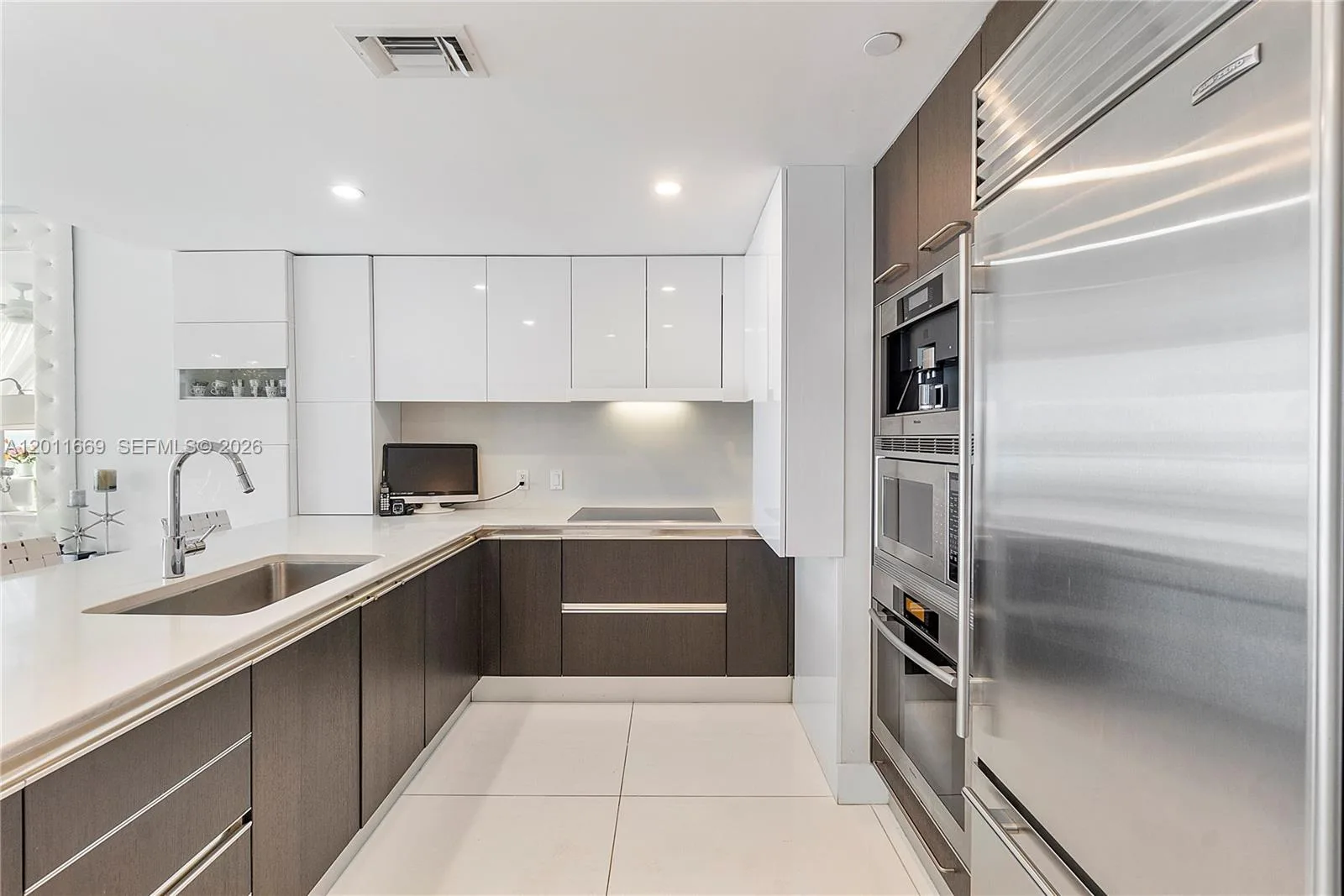 17001 Collins Ave # 1703, Sunny Isles Beach, FL 33160 photo 7