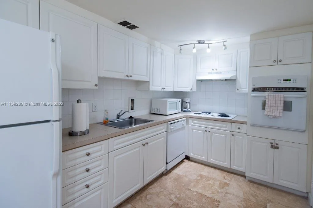 3901 S Ocean Dr # 1H, Hollywood, FL 33019 photo 4