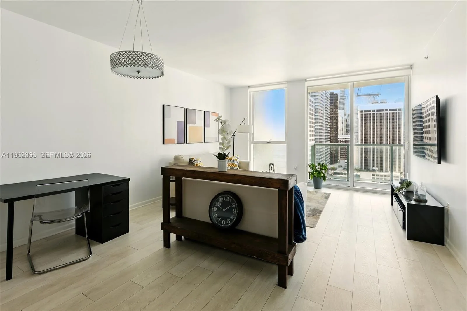 244 Biscayne Blvd # 2405, Miami, FL 33132 photo 11