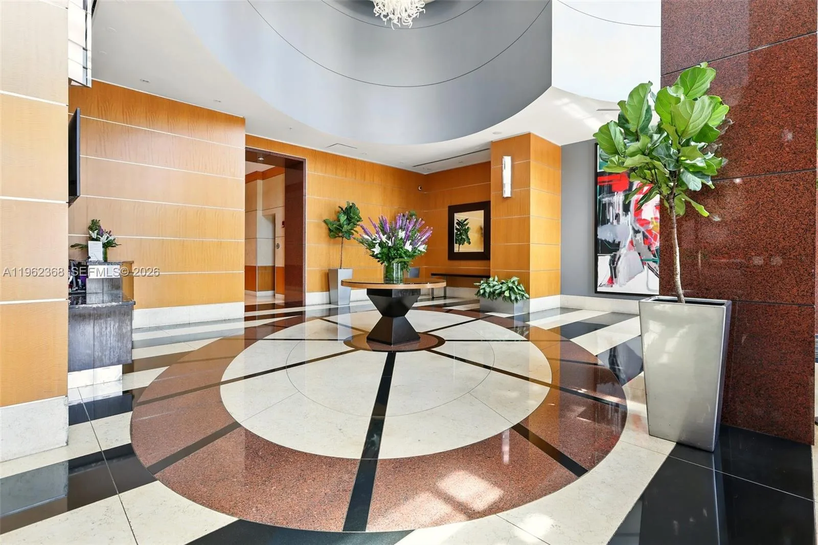 244 Biscayne Blvd # 2405, Miami, FL 33132 photo 2