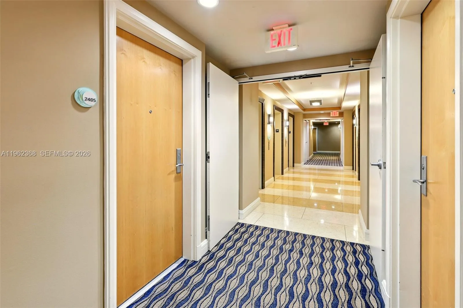 244 Biscayne Blvd # 2405, Miami, FL 33132 photo 5