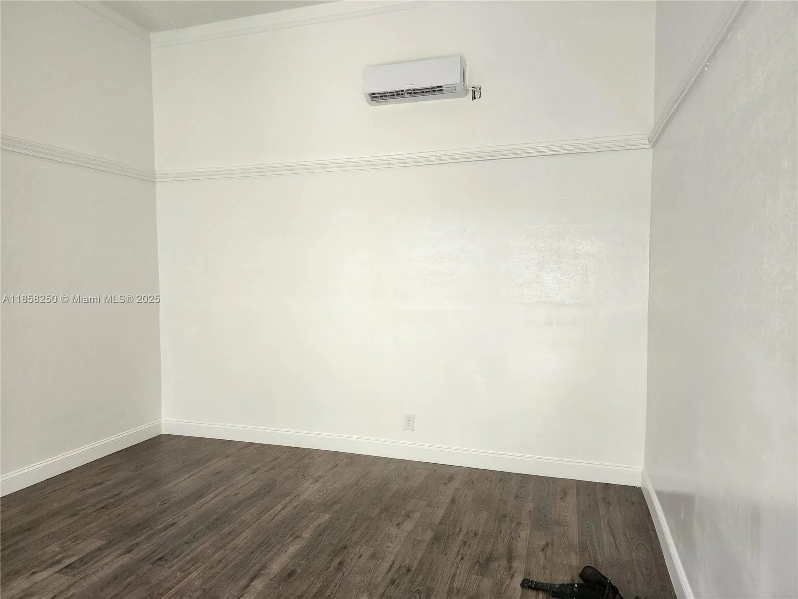 38 S Federal Hwy # 7, Dania Beach, FL 33004 photo 3
