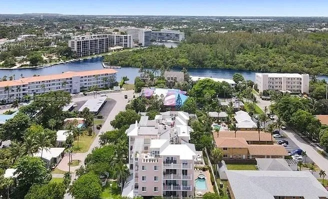 1931 NE 2nd St # 405, Deerfield Beach, FL 33441 photo 3