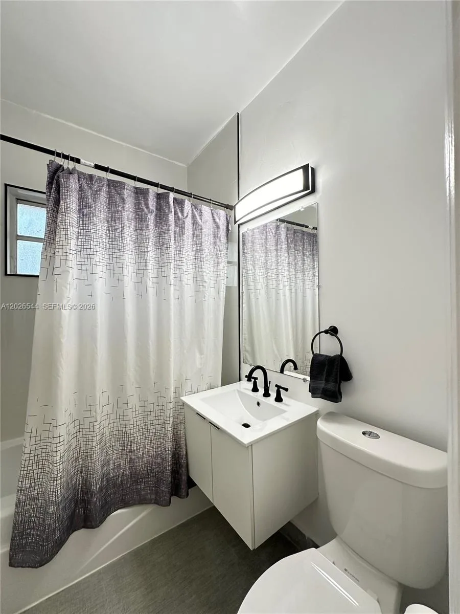 836 10th St # 7, Miami Beach, FL 33139 photo 4