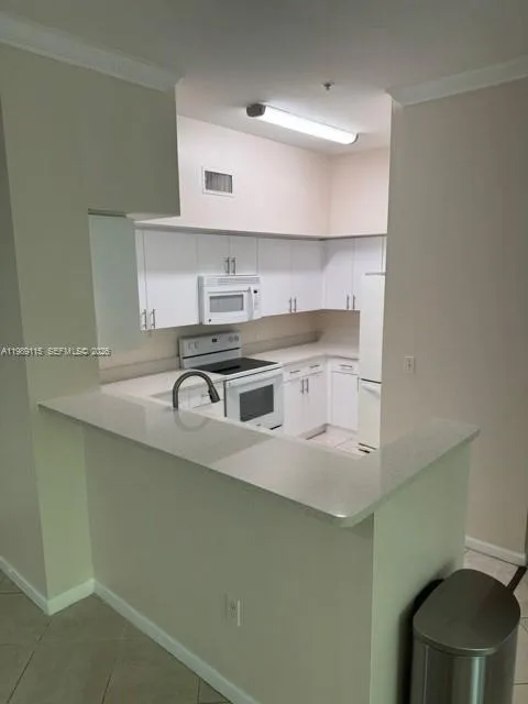 11760 Saint Andrews Pl # 302, Wellington, FL 33414 photo 4