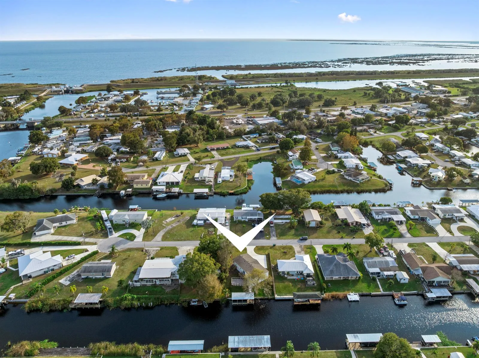 2603 SE 34th Lane, Okeechobee, FL 34974