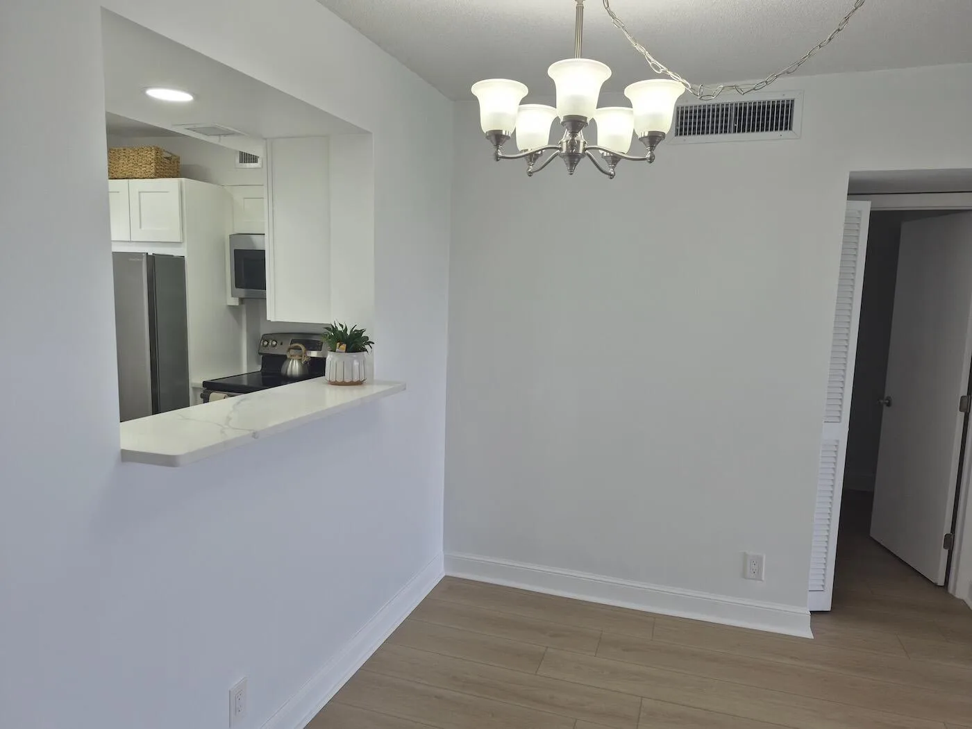 3050 N PALM AIRE Drive # 702, Pompano Beach, FL 33069 photo 7
