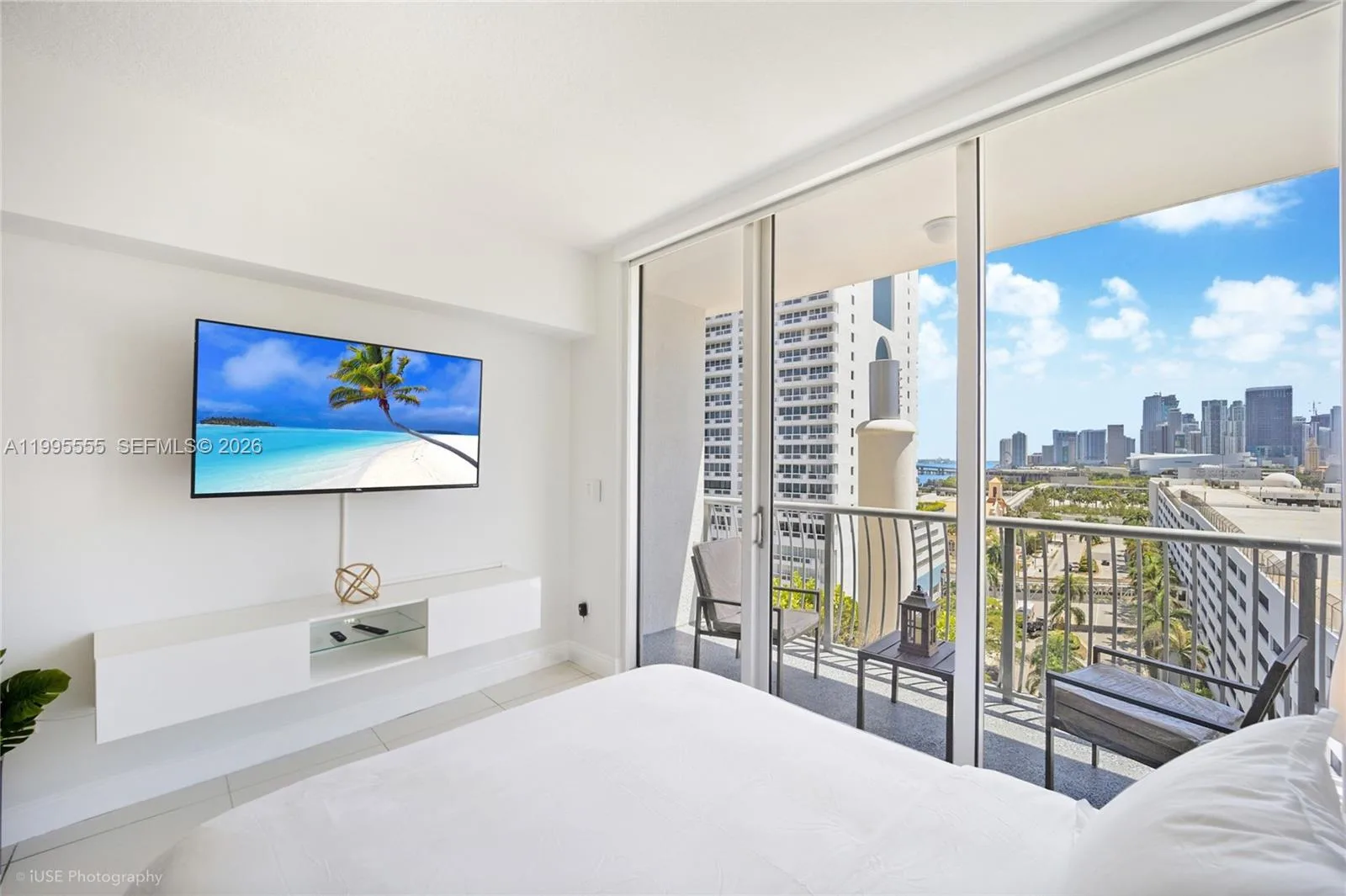 1750 N Bayshore Dr # 1214, Miami, FL 33132