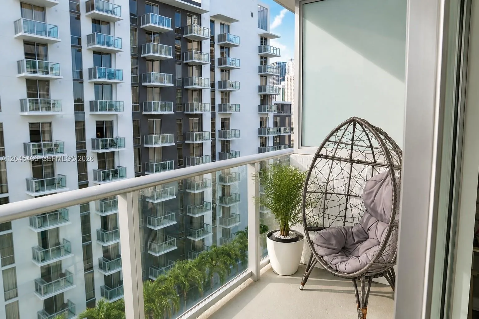 1600 SW 1st Ave # 906, Miami, FL 33129 photo 8