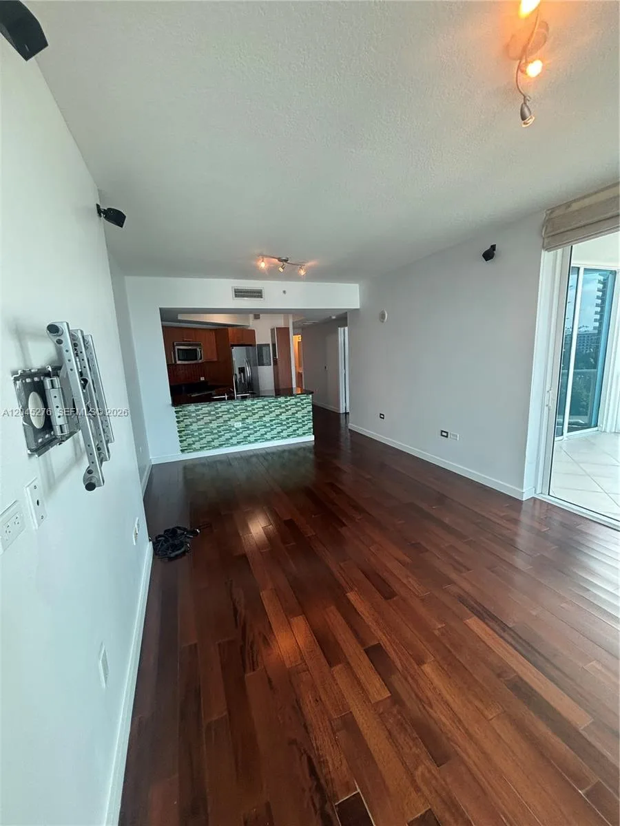 480 NE 30th St # 1004, Miami, FL 33137 photo 11