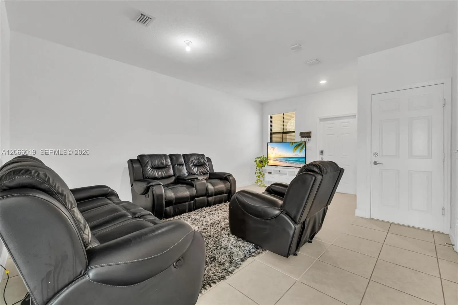 23142 SW 127th Pl, Miami, FL 33170 photo 9