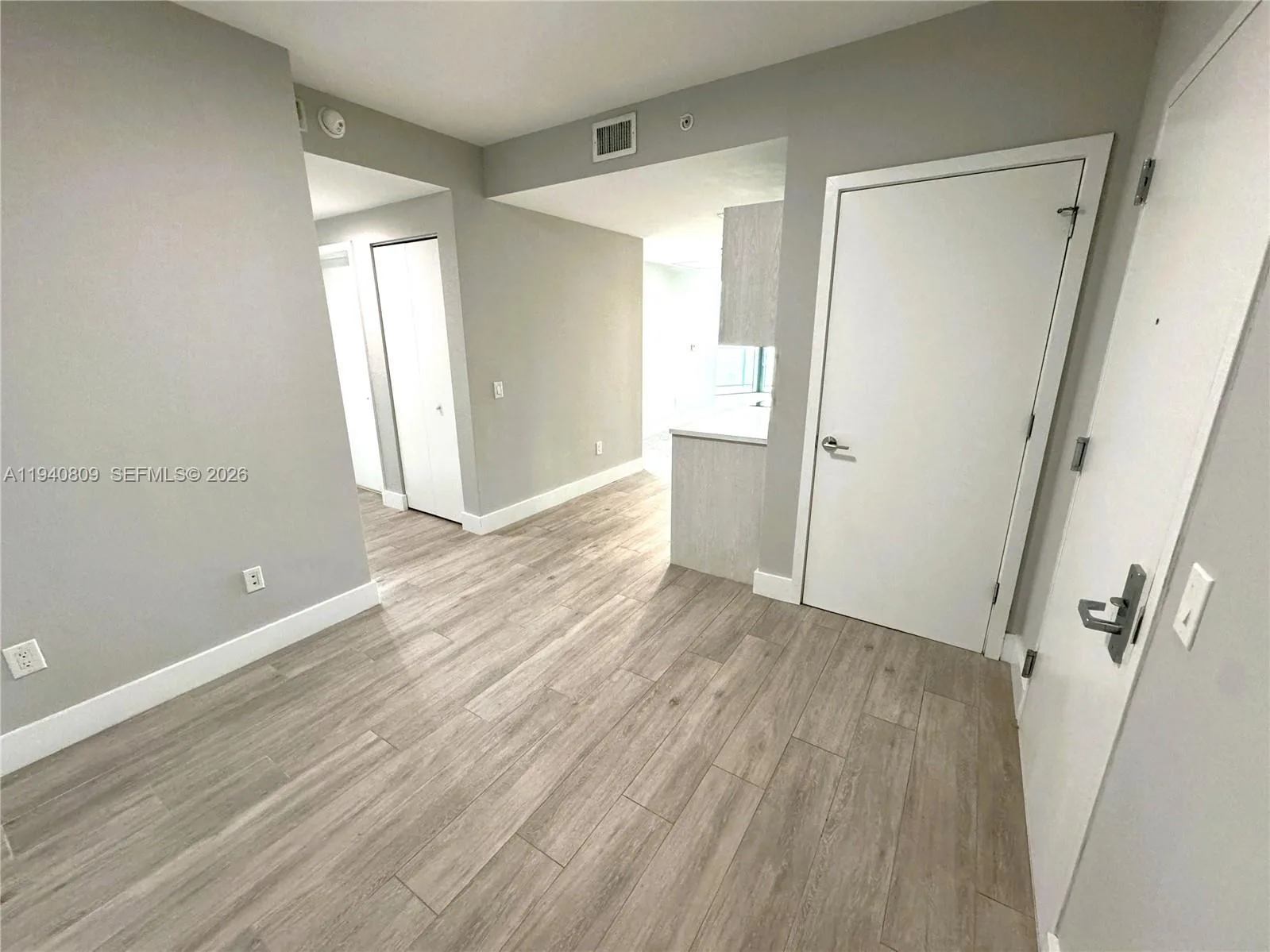 501 NE 31st St # 1101, Miami, FL 33137 photo 9