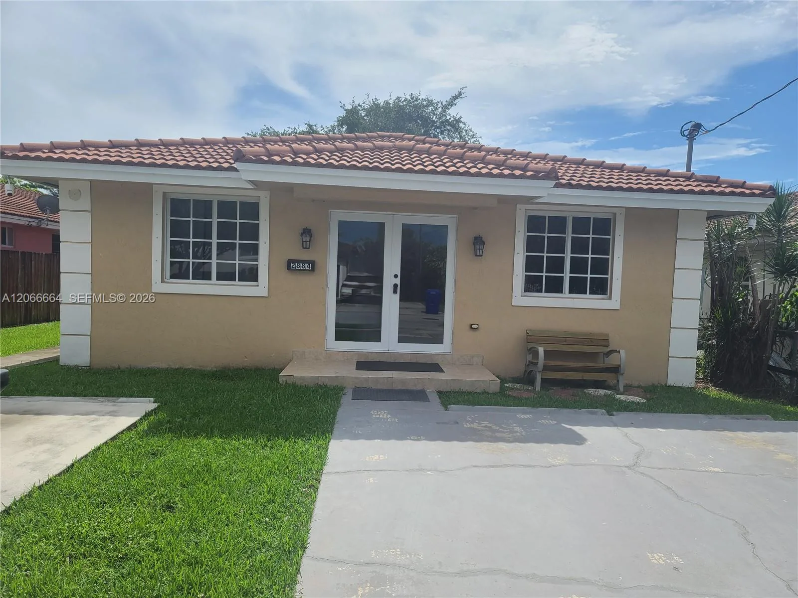 2884 SW 36th Ave, Miami, FL 33133