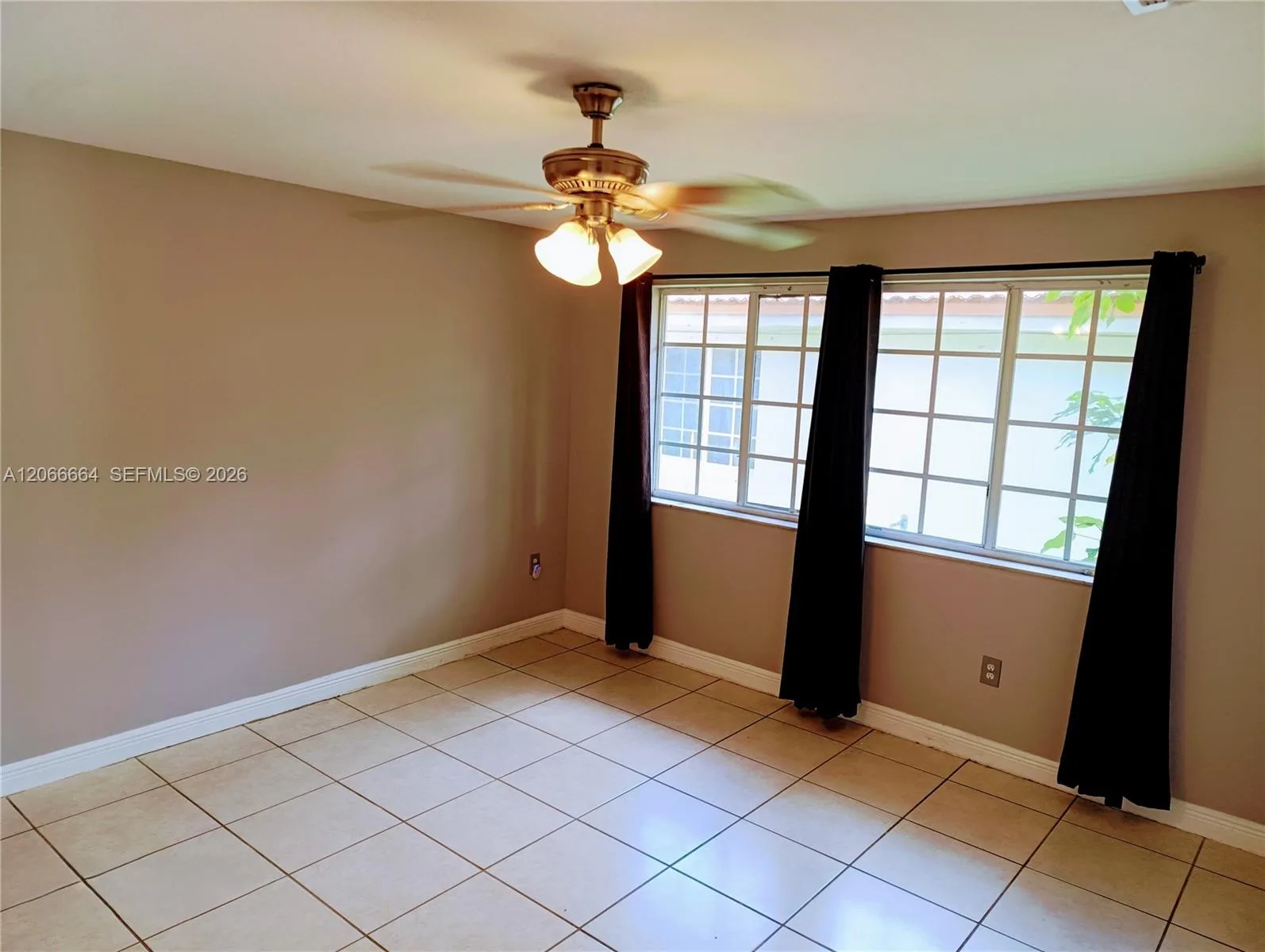 2884 SW 36th Ave, Miami, FL 33133 photo 10