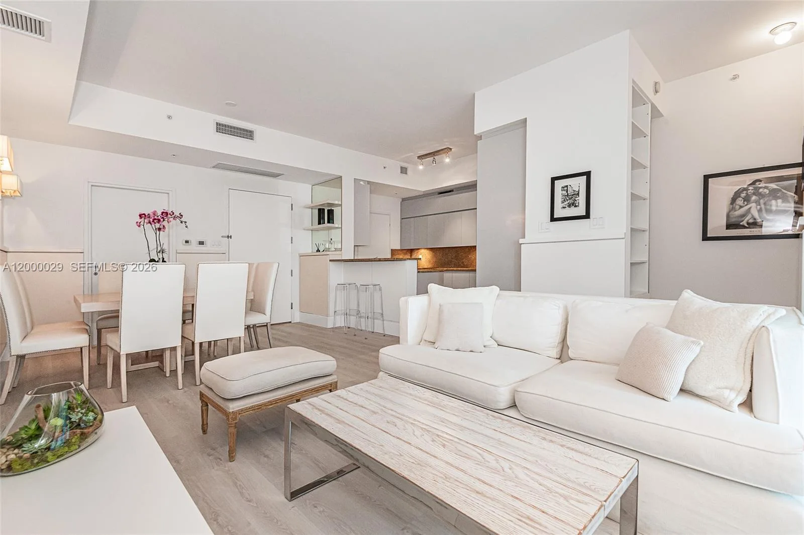 50 S Pointe Dr # 1804, Miami Beach, FL 33139 photo 2