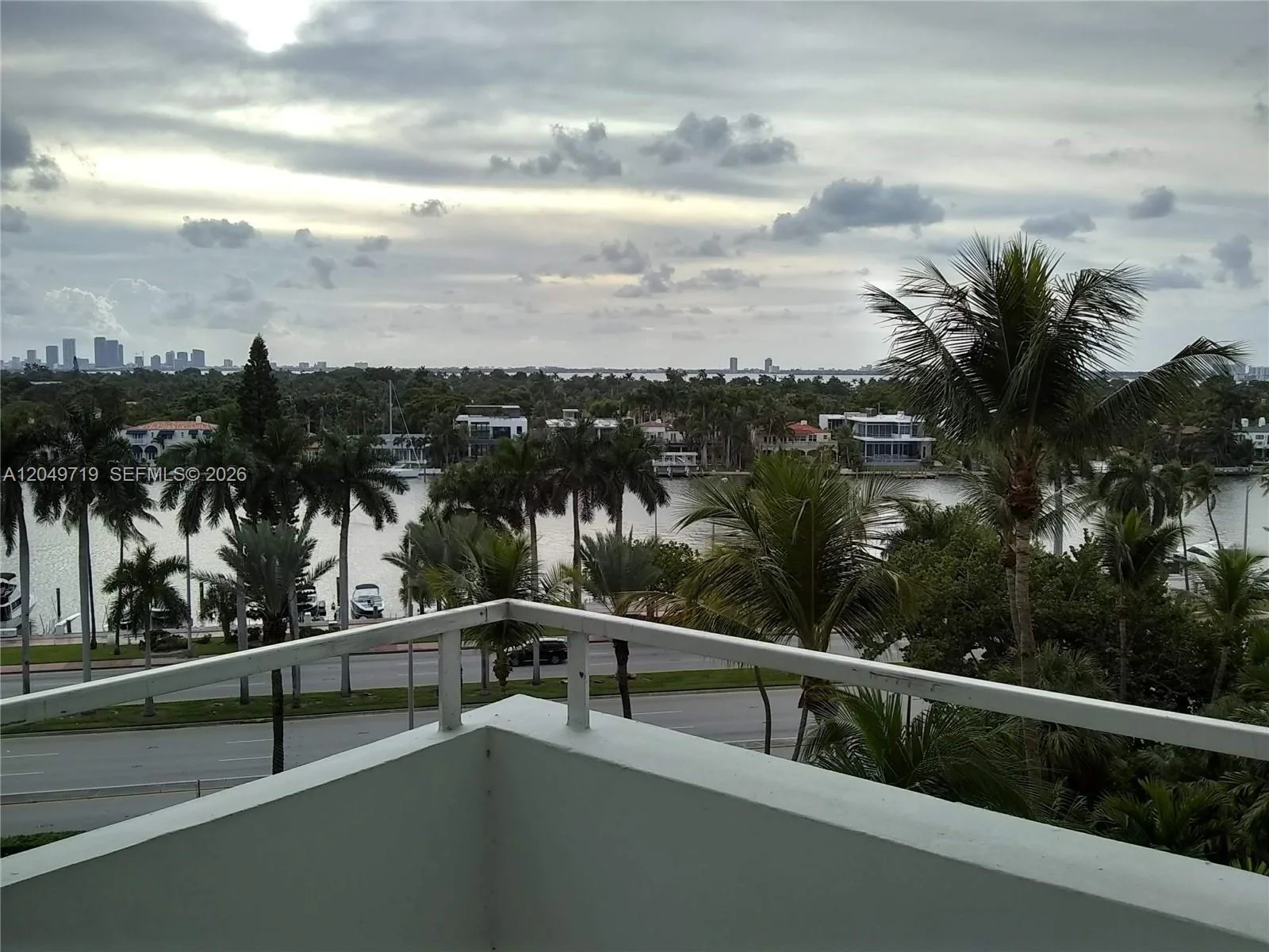 5161 Collins Ave # 809, Miami Beach, FL 33140 photo 5