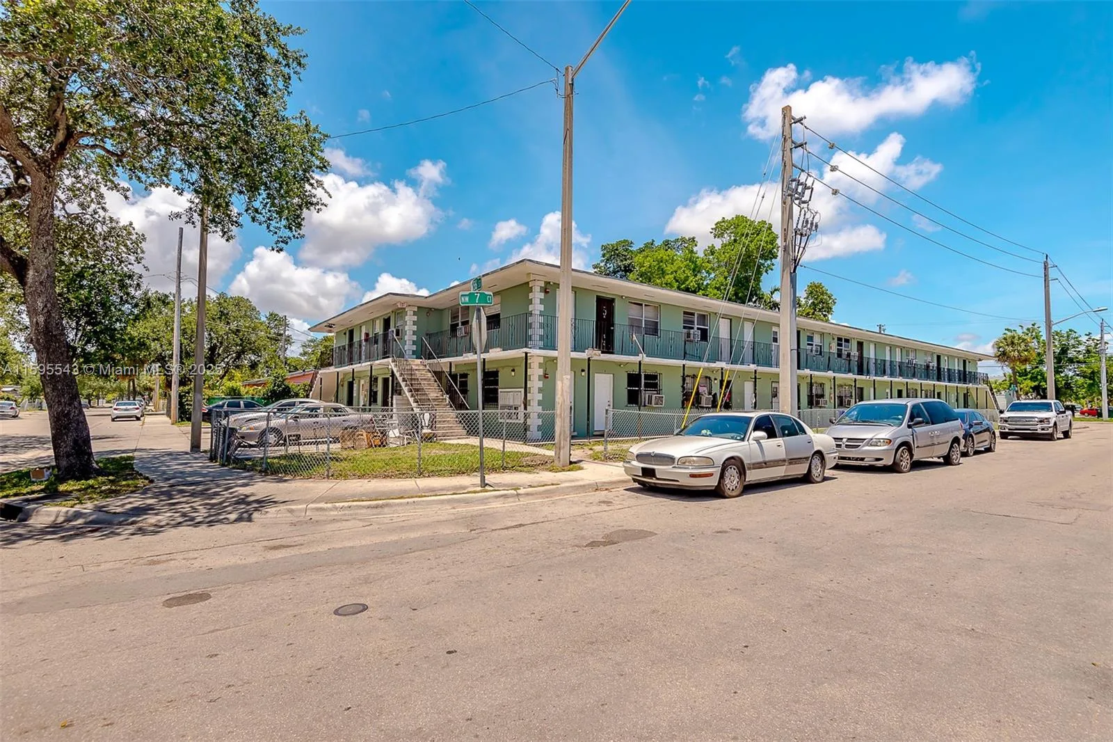 5600 NW 7th Ct # 14, Miami, FL 33127 photo 2