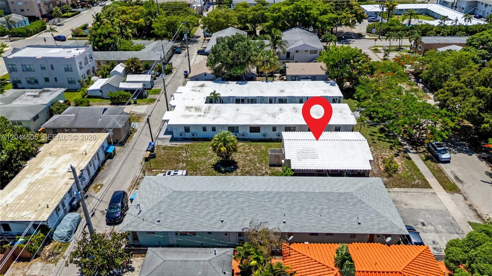 1938 Pierce St, Hollywood, FL 33020 photo 11