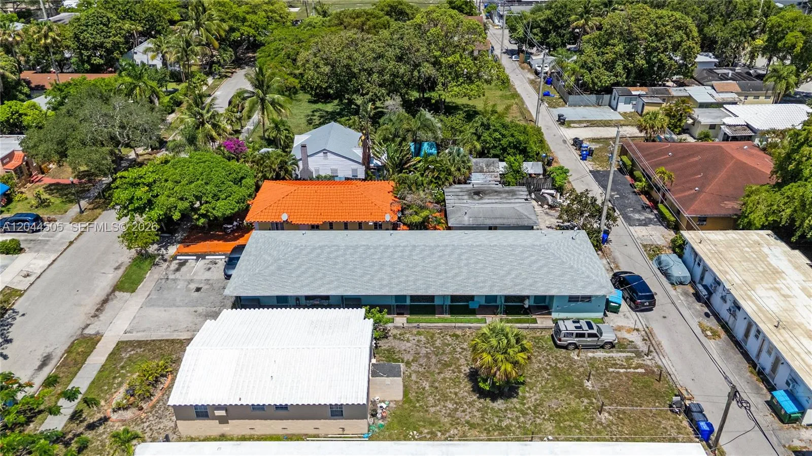 1938 Pierce St, Hollywood, FL 33020 photo 8